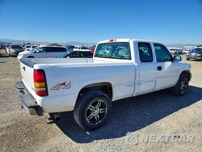 Trzecie zdjęcie samochodu z tyłu: 2006 GMC NEW SIERRA K1500 VIN:1GTEK19B26Z181150 - miniatura