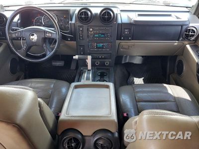 Zdjęcie 8 z 12 samochodu: 2005 HUMMER H2 SUT VIN:5GRGN22UX5H101324 - miniatura