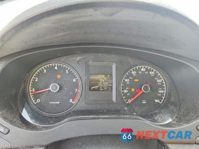 Zdjęcie 9 z 12 samochodu: 2011 VOLKSWAGEN JETTA SE VIN:3VWDX7AJ4BM303342 - miniatura