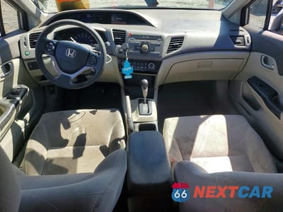 Zdjęcie 8 z 12 samochodu: 2012 HONDA CIVIC LX VIN:19XFB2F52CE304042 - miniatura