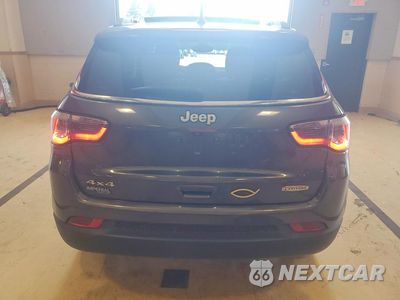 Zdjęcie 6 z 13 samochodu: 2019 JEEP COMPASS LATITUDE VIN:3C4NJDBB4KT601149 - miniatura