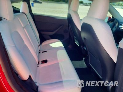 Zdjęcie 10 z 13 samochodu: 2023 TESLA MODEL Y VIN:7SAYGDEE5PA161708 - miniatura
