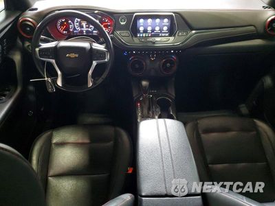 Zdjęcie 8 z 12 samochodu: 2020 CHEVROLET BLAZER RS VIN:3GNKBERS0LS638001 - miniatura