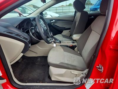 Zdjęcie 7 z 12 samochodu: 2014 FORD FOCUS SE VIN:1FADP3F21EL215616 - miniatura