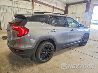 Trzecie zdjęcie samochodu z tyłu: 2020 GMC TERRAIN SLT VIN:3GKALVEVXLL173405 - miniatura