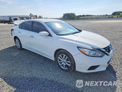 Czwarte zdjęcie samochodu z boku: 2018 NISSAN ALTIMA 2.5 S VIN:1N4AL3AP4JC119006 - miniatura