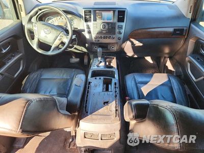 Zdjęcie 8 z 13 samochodu: 2015 NISSAN ARMADA SL VIN:5N1AA0ND9FN600472 - miniatura