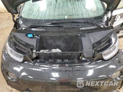 Zdjęcie 11 z 13 samochodu: 2017 BMW I3 REX VIN:WBY1Z8C38HV890159 - miniatura
