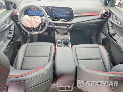 Zdjęcie 8 z 13 samochodu: 2025 CHEVROLET EQUINOX RS VIN:3GNAXLEG0SL120532 - miniatura
