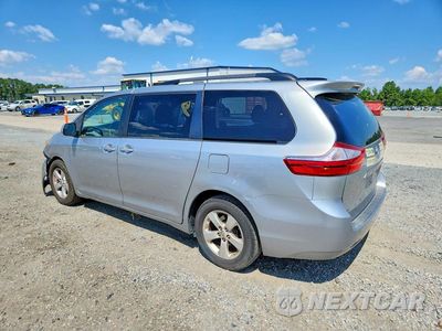 Drugie zdjęcie samochodu z przodu: 2017 TOYOTA SIENNA LE VIN:5TDKZ3DC5HS825674 - miniatura