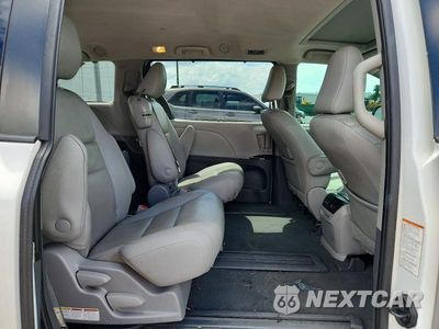 Zdjęcie 11 z 13 samochodu: 2020 TOYOTA SIENNA XLE 8-PASSENGER VIN:5TDYZ3DC4LS086736 - miniatura