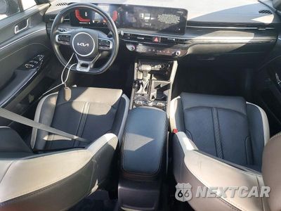 Zdjęcie 8 z 13 samochodu: 2025 KIA K5 GT LINE VIN:KNAG64J71S5391243 - miniatura