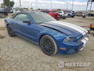 Czwarte zdjęcie samochodu z boku: 2014 FORD MUSTANG VIN:1ZVBP8EM8E5240015 - miniatura