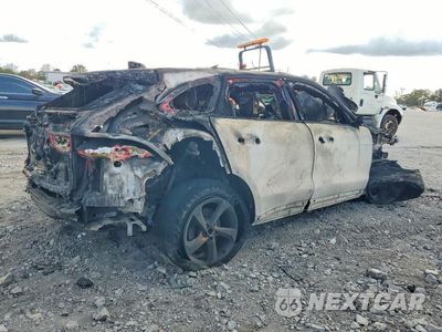 Trzecie zdjęcie samochodu z tyłu: 2018 JAGUAR F-PACE PREMIUM VIN:SADCJ2GX8JA236632 - miniatura