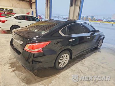 Trzecie zdjęcie samochodu z tyłu: 2015 NISSAN ALTIMA VIN:1N4AL3AP3FC125130 - miniatura