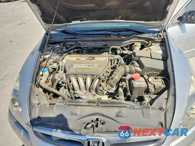 Zdjęcie 11 z 12 samochodu: 2007 HONDA ACCORD SE VIN:JHMCM56387C009746 - miniatura