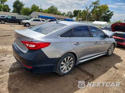 Trzecie zdjęcie samochodu z tyłu: 2017 HYUNDAI SONATA SPORT VIN:5NPE34AF0HH580324 - miniatura