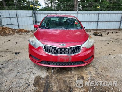 Piąte zdjęcie samochodu w środku: 2014 KIA FORTE LX VIN:KNAFX4A69E5153404 - miniatura
