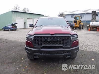 Piąte zdjęcie samochodu w środku: 2025 RAM 1500 REBEL VIN:1C6SRFLP1SN519730 - miniatura