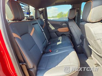 Zdjęcie 10 z 12 samochodu: 2024 GMC CANYON AT4 VIN:1GTP6DEK6R1287592 - miniatura
