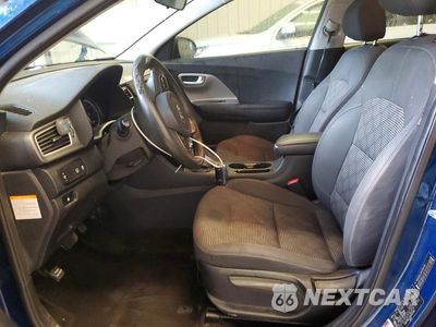 Zdjęcie 7 z 12 samochodu: 2019 KIA NIRO LX VIN:KNDCB3LC4K5311760 - miniatura