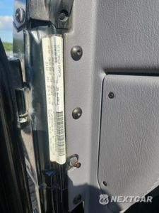 Zdjęcie 13 z 13 samochodu: 1997 JEEP WRANGLER / TJ SPORT VIN:1J4FY19SXVP473491 - miniatura