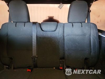 Zdjęcie 10 z 13 samochodu: 2021 JEEP WRANGLER UNLIMITED SPORT VIN:1C4HJXDN6MW845291 - miniatura