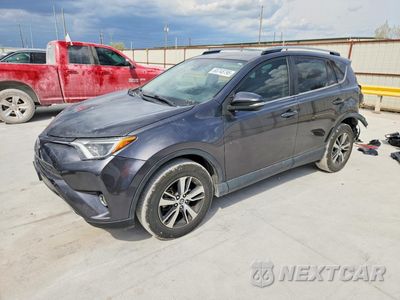 2017 TOYOTA RAV4 XLE JTMWFREV2HJ129185 - główne zdjęcie licytacji z USA - miniatura