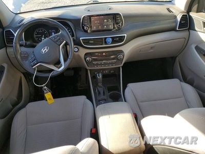 Zdjęcie 8 z 13 samochodu: 2020 HYUNDAI TUCSON SPORT VIN:KM8J33AL0LU119763 - miniatura