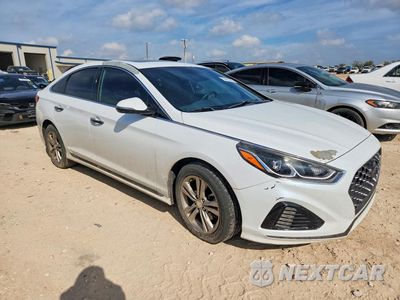 Czwarte zdjęcie samochodu z boku: 2018 HYUNDAI SONATA SPORT VIN:5NPE34AFXJH683434 - miniatura