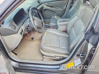 Zdjęcie 7 z 12 samochodu: 2000 LEXUS ES 300 VIN:JT8BF28G4Y0286272 - miniatura