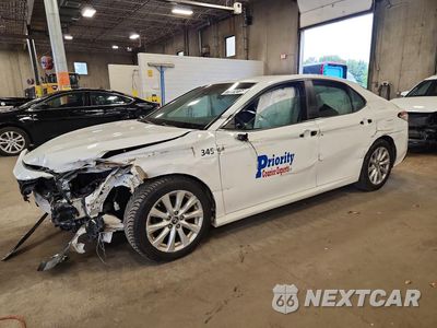2018 TOYOTA CAMRY 4T1B11HK0JU003777 - główne zdjęcie licytacji z USA - miniatura