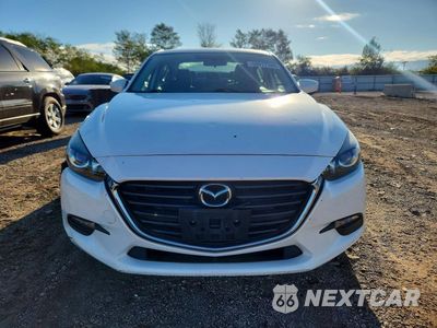 Piąte zdjęcie samochodu w środku: 2017 MAZDA 3 SPORT VIN:3MZBN1U7XHM136410 - miniatura