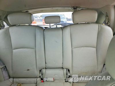 Zdjęcie 10 z 13 samochodu: 2005 INFINITI FX35 BASE VIN:JNRAS08U55X108330 - miniatura
