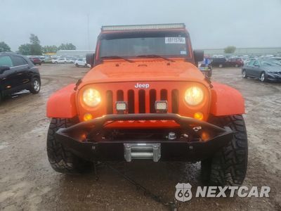 Piąte zdjęcie samochodu w środku: 2015 JEEP WRANGLER UNLIMITED SAHARA VIN:1C4BJWEG7FL700197 - miniatura