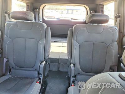 Zdjęcie 10 z 14 samochodu: 2025 JEEP GRAND CHEROKEE L LAREDO VIN:1C4RJJAG9S8676294 - miniatura