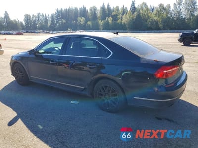 Drugie zdjęcie samochodu z przodu: 2016 VOLKSWAGEN PASSAT SE VIN:1VWBT7A31GC032138 - miniatura