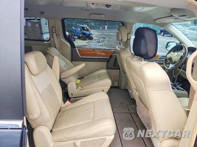 Zdjęcie 11 z 14 samochodu: 2010 CHRYSLER TOWN & COUNTRY LIMITED VIN:2A4RR7DX0AR399328 - miniatura