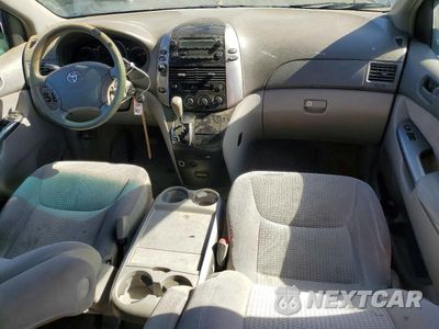 Zdjęcie 8 z 13 samochodu: 2006 TOYOTA SIENNA LE 8 PASSENGER VIN:5TDZA23C96S443419 - miniatura