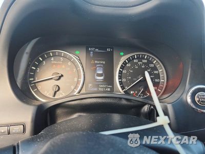 Zdjęcie 9 z 12 samochodu: 2019 INFINITI Q50 3.0T LUXE VIN:JN1EV7AP4KM540803 - miniatura