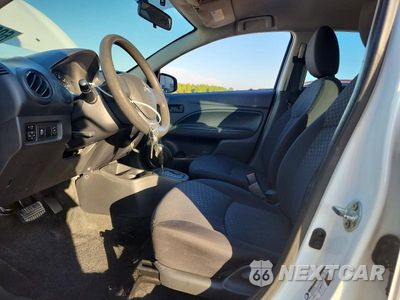 Zdjęcie 7 z 12 samochodu: 2015 MITSUBISHI MIRAGE DE VIN:ML32A3HJ0FH046980 - miniatura