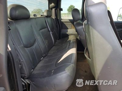 Zdjęcie 10 z 13 samochodu: 2006 CHEVROLET SILVERADO K1500 VIN:1GCEK19Z66E279442 - miniatura