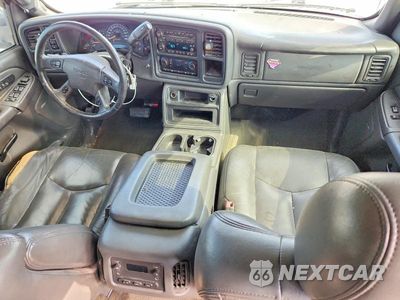Zdjęcie 8 z 12 samochodu: 2006 GMC SIERRA K2500 HEAVY DUTY VIN:1GTHK23D56F213586 - miniatura