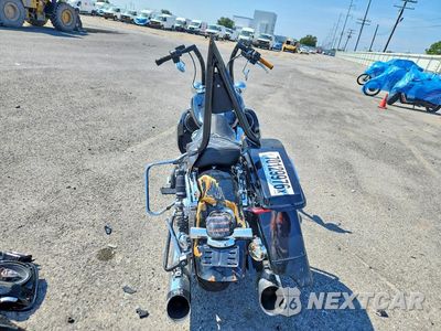 Czwarte zdjęcie samochodu z boku: 2018 HARLEY-DAVIDSON FLHR ROAD KING VIN:1HD1FBC10JB666606 - miniatura