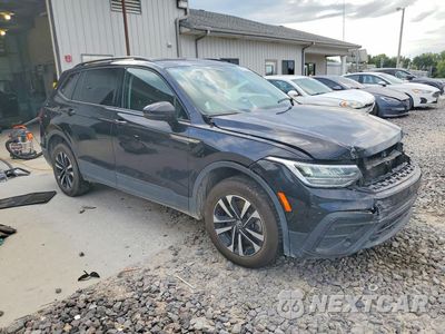 Czwarte zdjęcie samochodu z boku: 2022 VOLKSWAGEN TIGUAN S VIN:3VV1B7AX3NM078586 - miniatura