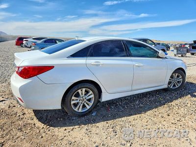 Trzecie zdjęcie samochodu z tyłu: 2014 HYUNDAI SONATA GLS VIN:5NPEB4AC8EH929816 - miniatura