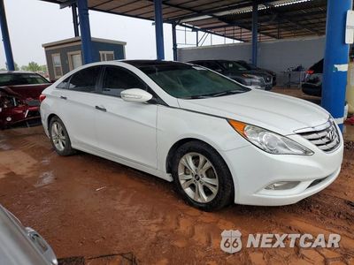 Czwarte zdjęcie samochodu z boku: 2012 HYUNDAI SONATA LIMITED VIN:5NPEC4AC3CH447281 - miniatura