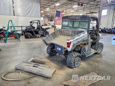Czwarte zdjęcie samochodu z boku: 2019 POLARIS RANGER XP 1000 UTILITY VEHICLE VIN:4XARRW995K8909123 - miniatura