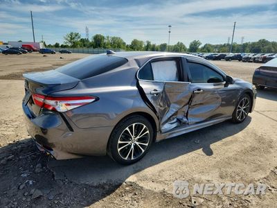 Trzecie zdjęcie samochodu z tyłu: 2020 TOYOTA CAMRY SE VIN:4T1G11AK6LU868143 - miniatura