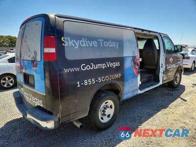 Trzecie zdjęcie samochodu z tyłu: 2014 CHEVROLET EXPRESS G3500 LT VIN:1GAZG1FG7E1165034 - miniatura